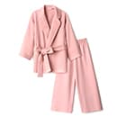 Костюмы и комплекты