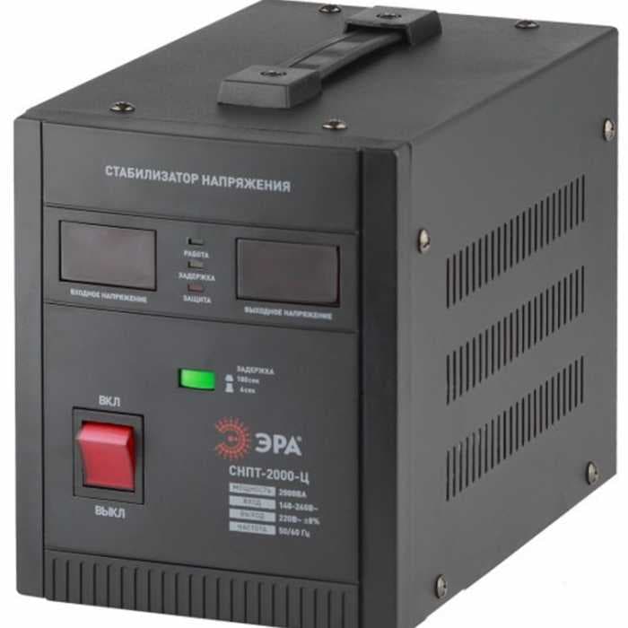 Стабилизатор напряжения ЭРА СНПТ-2000-Ц (2000VA), диапазон работы 140-260V, 2 выхода, LED-дисплей, напольный