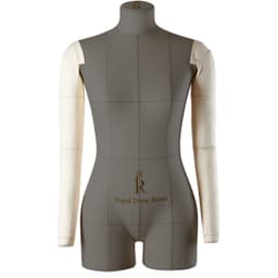 Руки к манекену