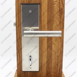 Bluetooth замок Madrid Silver 2016T