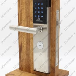 Bluetooth замок Madrid Silver 2016T