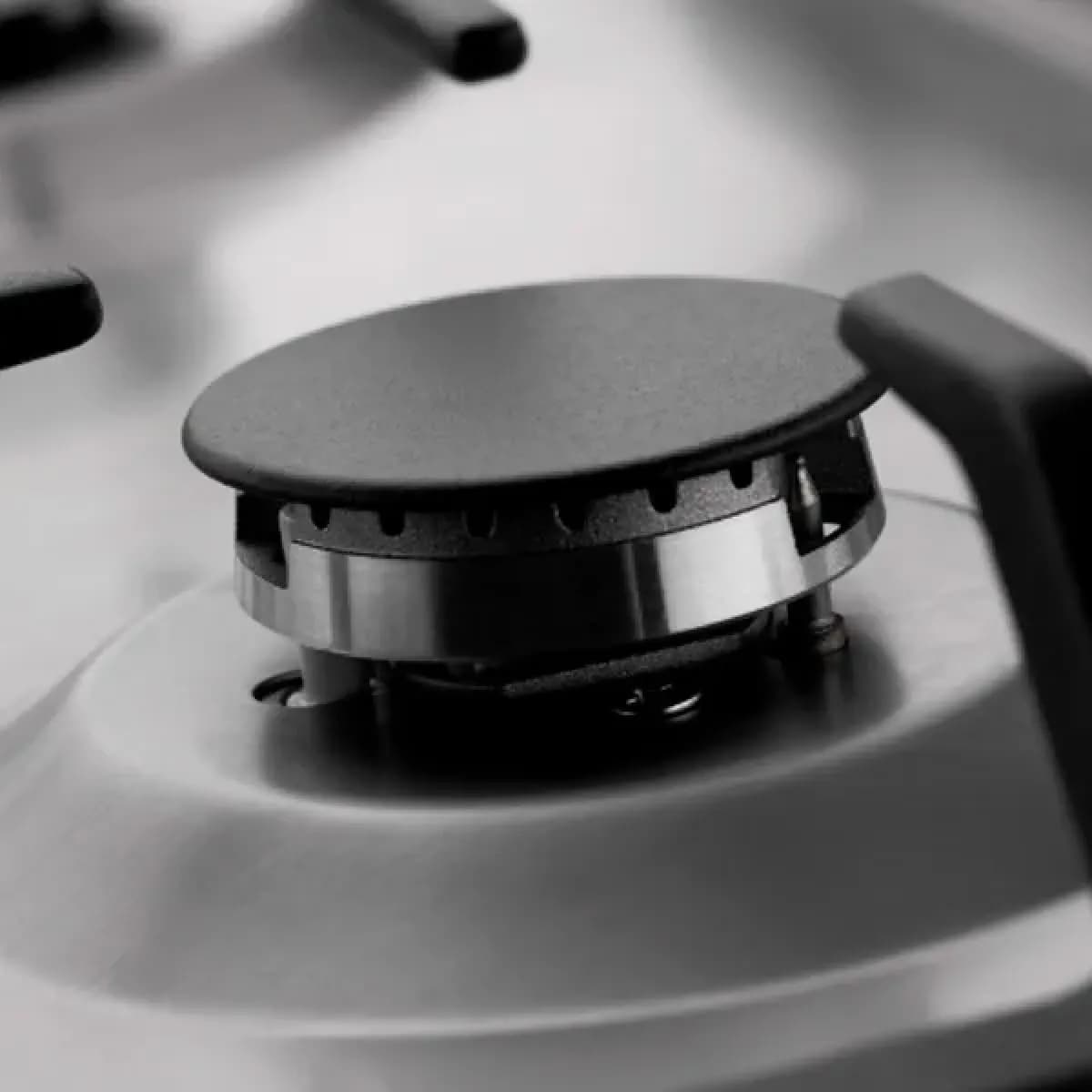 Газоэлектрическая варочная поверхность Hansa BHMI621302