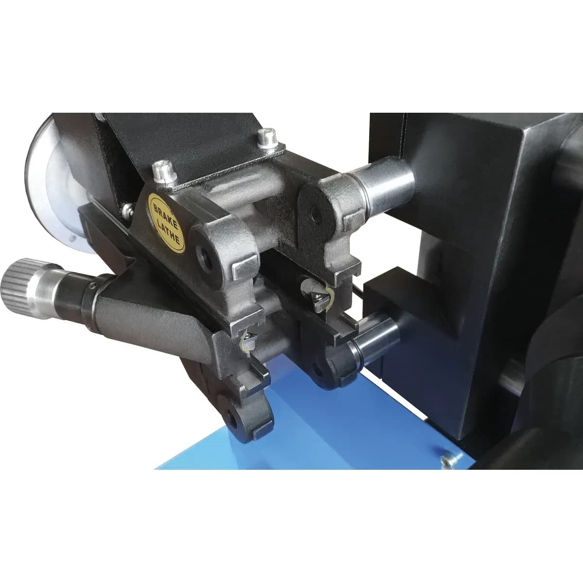 Станок для проточки тормозных дисков TrommelBerg TDA-101 со снятием диска