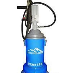 Солидолонагнетатель TrommelBerg UZM1328 с пневматическим насосом, вместимость 13 кг