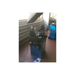 Станок балансировочный TrommelBerg CB1930E для колес до 70 кг ручной ввод параметров