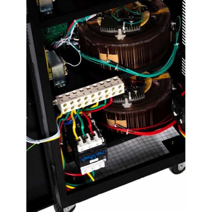 Стабилизатор напряжения Ресанта автоматический ACH-30000/3 63/4/7