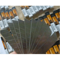 Нож с выдвижным лезвием Вихрь 18 мм, двухкомпонентный корпус, автоматический фиксатор, (73/10/10/4)