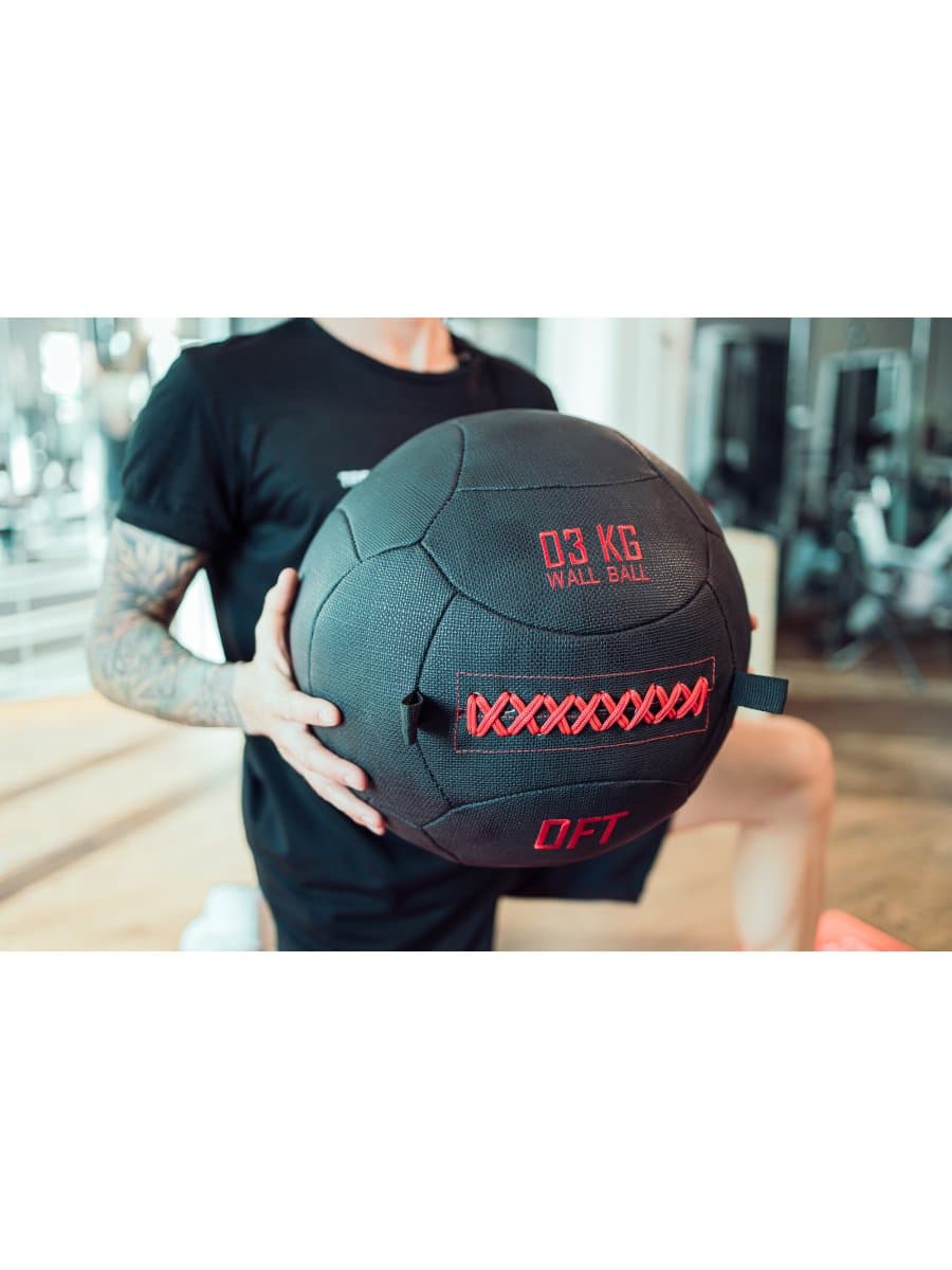 Тренировочный мяч Original FitTools Wall Ball Deluxe 3 кг