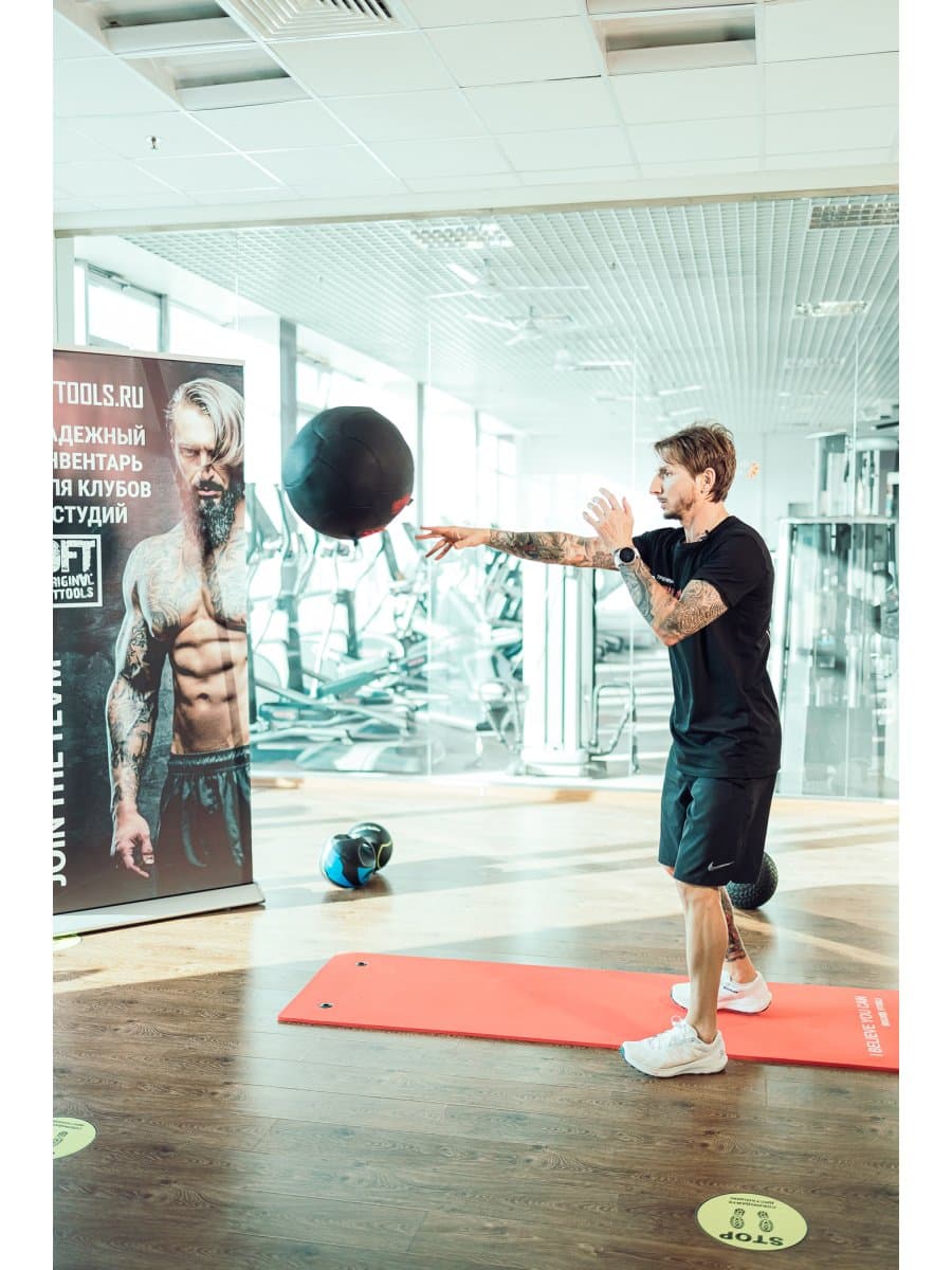 Тренировочный мяч Original FitTools Wall Ball Deluxe 3 кг