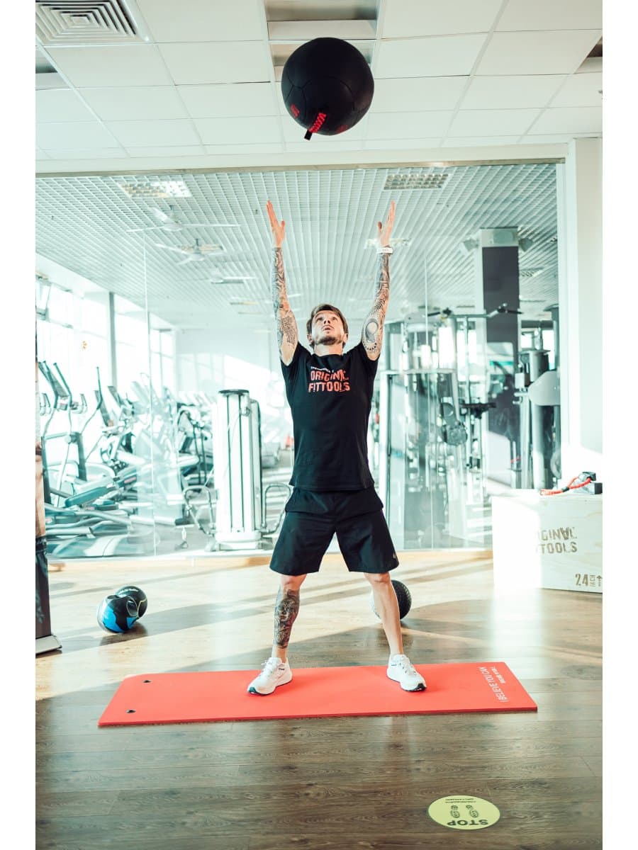 Тренировочный мяч Original FitTools Wall Ball Deluxe 3 кг