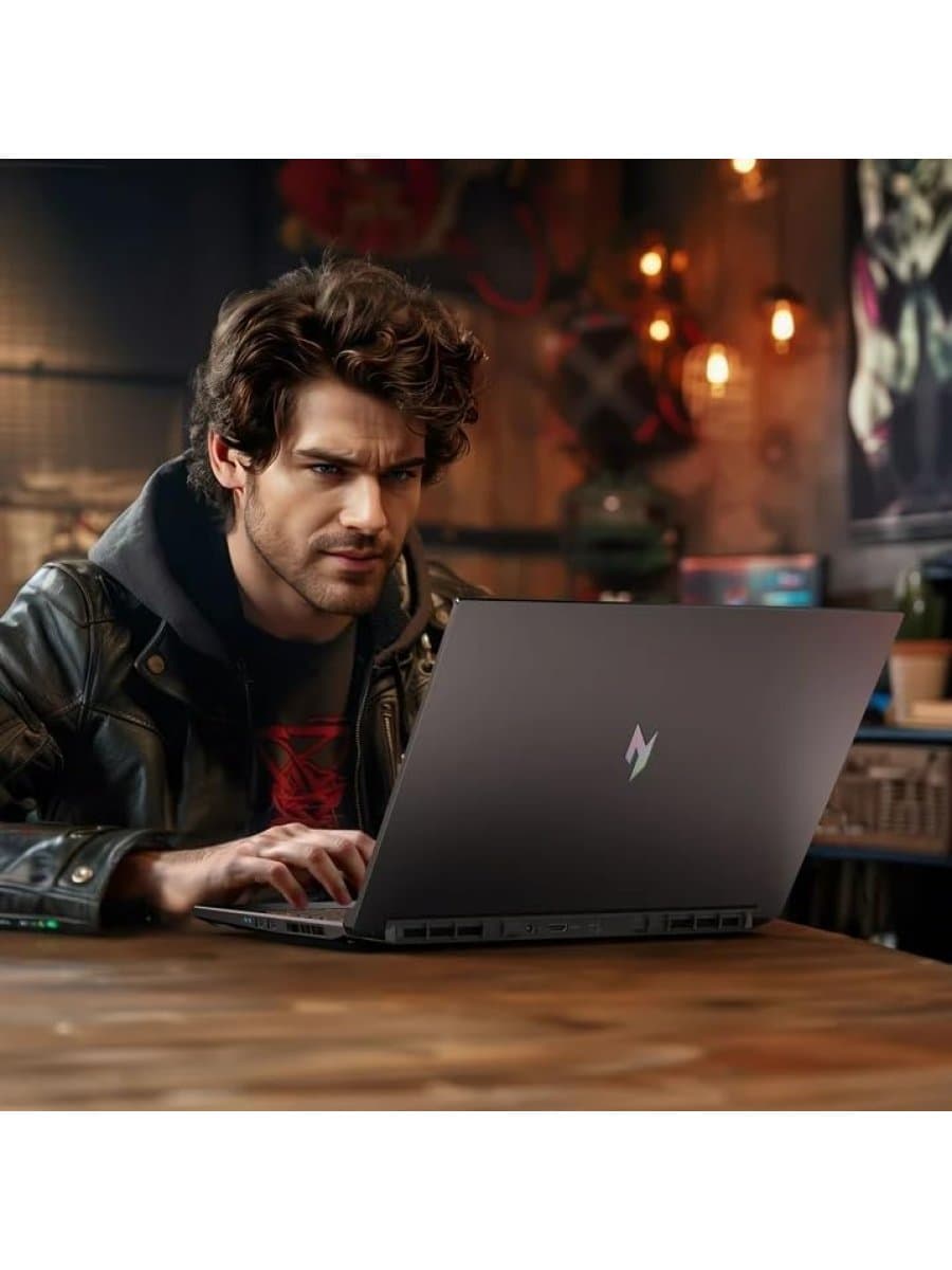 Ноутбук  Acer Nitro V16 16" WUXGA AMD Ryzen 5 240  NVIDIA GeForce RTX 5050 16GB + 512GB SSD Win11