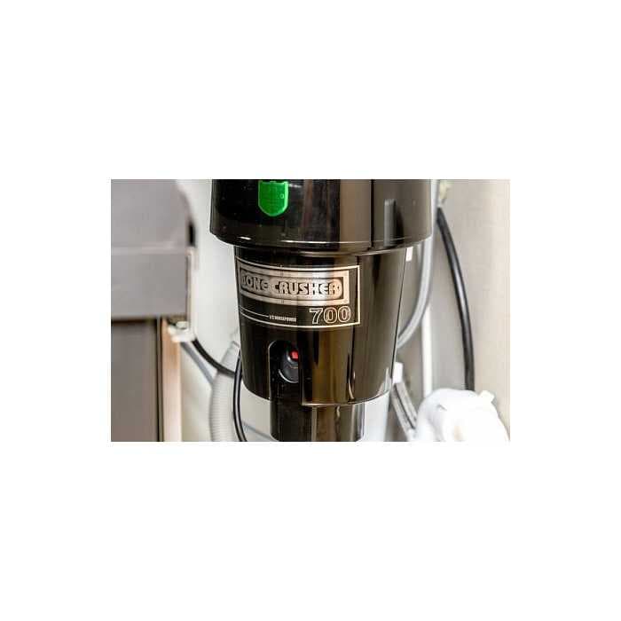 Измельчитель пищевых отходов GranFest Bone Crusher 700