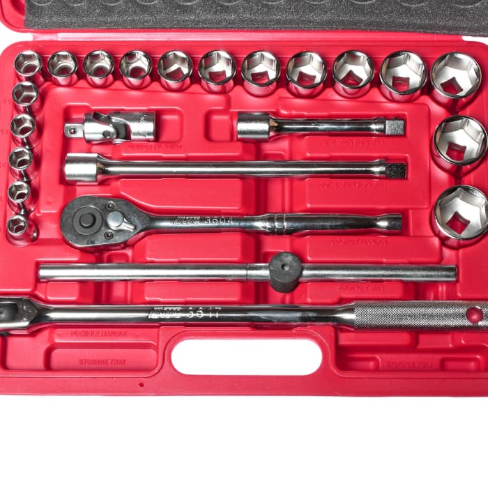 Набор головок торцевых 6-гранных 1/2" 10-32мм (в кейсе) 24 предмета JTC /1 JTC-H424B