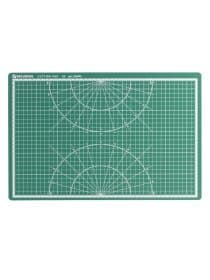 Коврик (мат) для резки BRAUBERG 3-слойный, А3 (450х300 мм), двусторонний, толщина 3 мм, зеленый, 236904