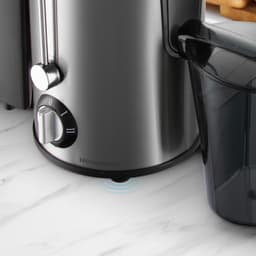 Соковыжималка Redmond RJ-M911