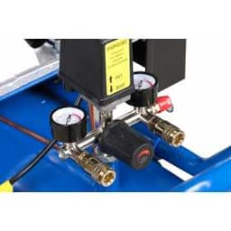 Компрессор трехпоршневой, ременной, чугунная головка, 380 В, ресивер 180 л, 800 л/мин NORDBERG NCE200/810