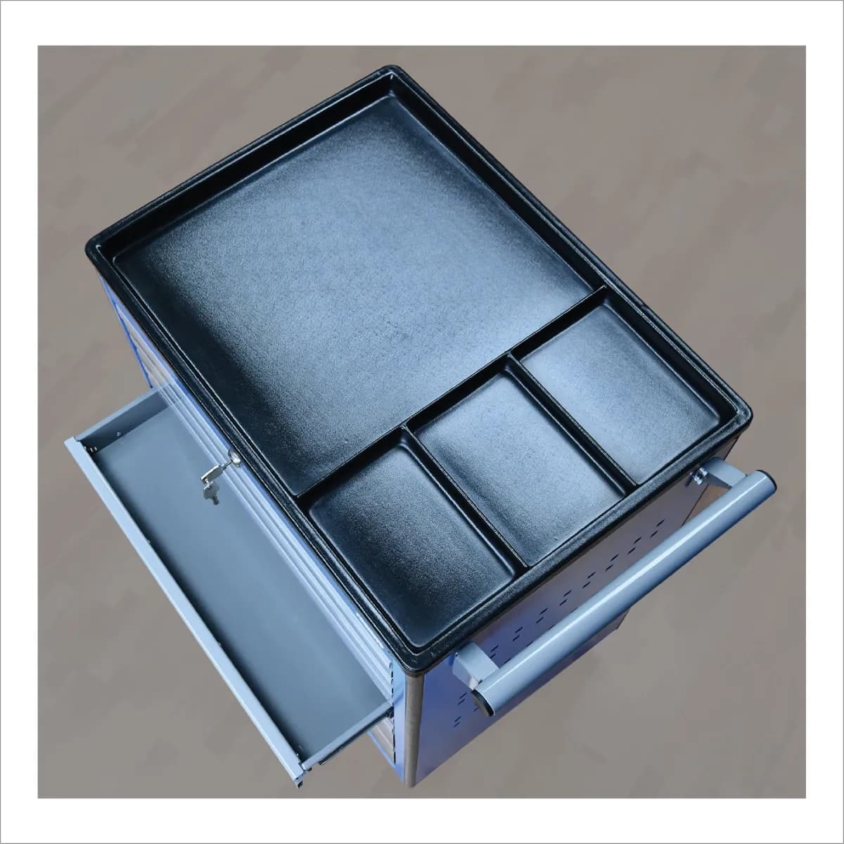 Тележка инструментальная TNC 795.4