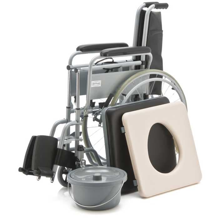 Инвалидная коляска Мега-Оптим со съемным U-образным вырезом FS 682