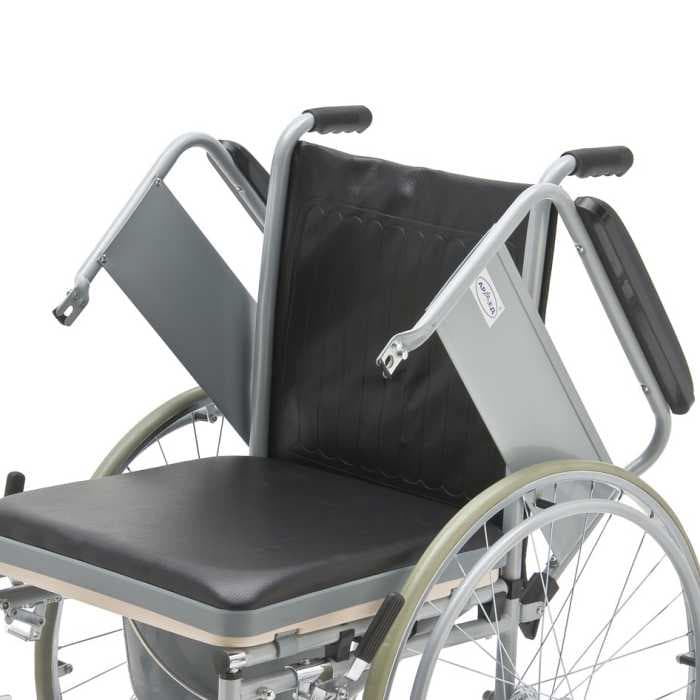 Инвалидная коляска Мега-Оптим со съемным U-образным вырезом FS 682