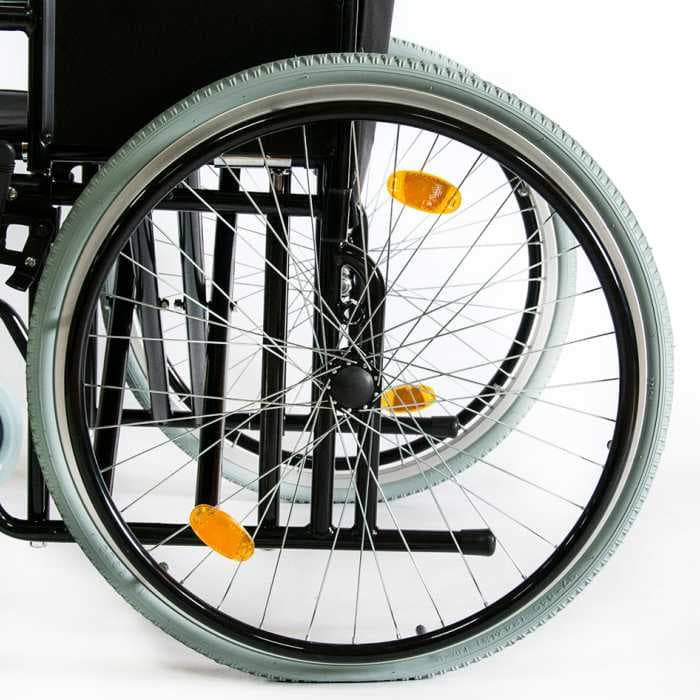 Инвалидная коляска Мега-Оптим 711AE, ткань, пневматические задние колеса