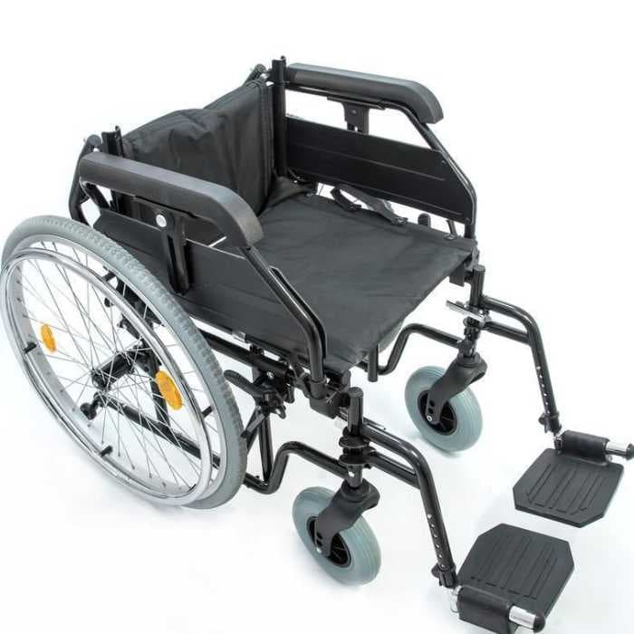 Инвалидная коляска Мега-Оптим FS908AQ (712 N-1), пневматические задние колеса