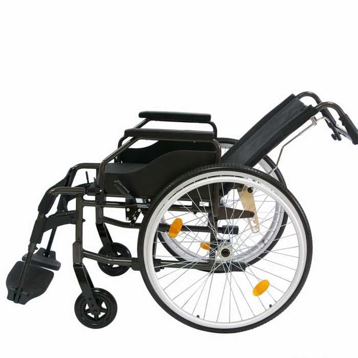 Инвалидная коляска Мега-Оптим с регулировкой угла наклона спинки и подножек H-712N (514 A), литые задние колеса