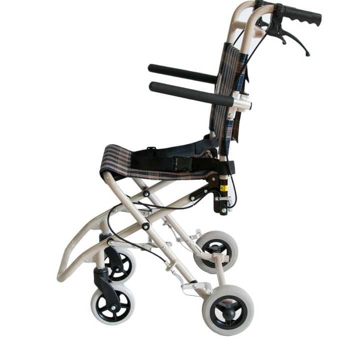 Инвалидная компактная кресло-каталка Мега-Оптим FS 800 LBJ