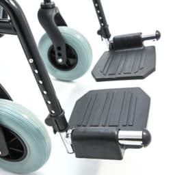 Инвалидная коляска Мега-Оптим FS908AQ (712 N-1), пневматические задние колеса