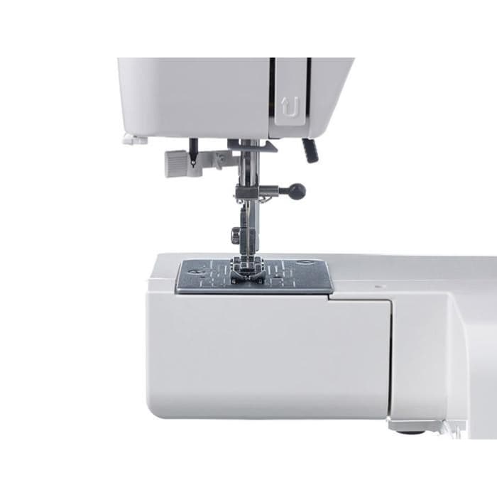 Швейная машина JANOME XV-7