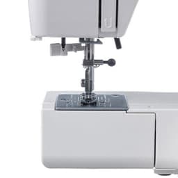 Швейная машина JANOME XV-7