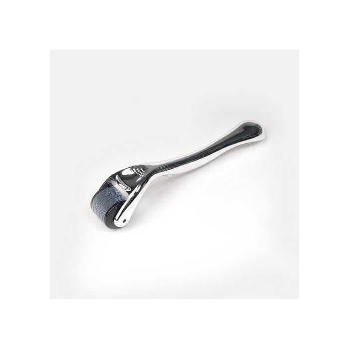 Аппликатор массажный в форме валика (мезороллер) 540 иголочек (F 0114)