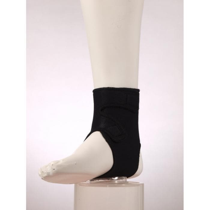 Неопреновый фиксатор голеностопа с застежкой "велкро" FOSTA (F 2222)