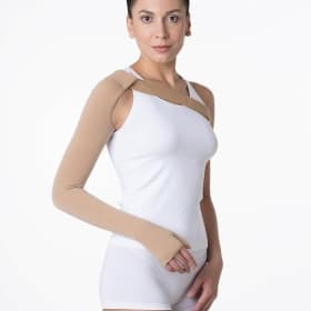 Изделие медицинское компрессионное "ERGOFORMA": рукав (длинный, до пальцев с ремнем и наплечником, с хлопком), 23-32 мм рт.ст. (404)