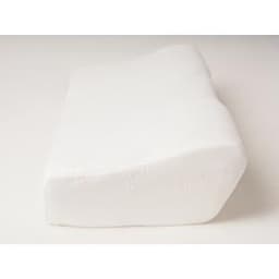 Подушка ортопедическая c эффектом памяти с выемкой, 50*30*15/10 FOSTA (F 8024 b)