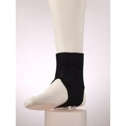 Неопреновый фиксатор голеностопа с застежкой "велкро" FOSTA (F 2222)