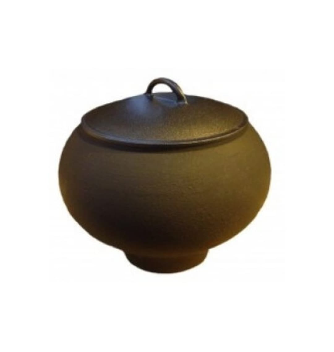 Горшок чугунный 6л с крышкой (Б)