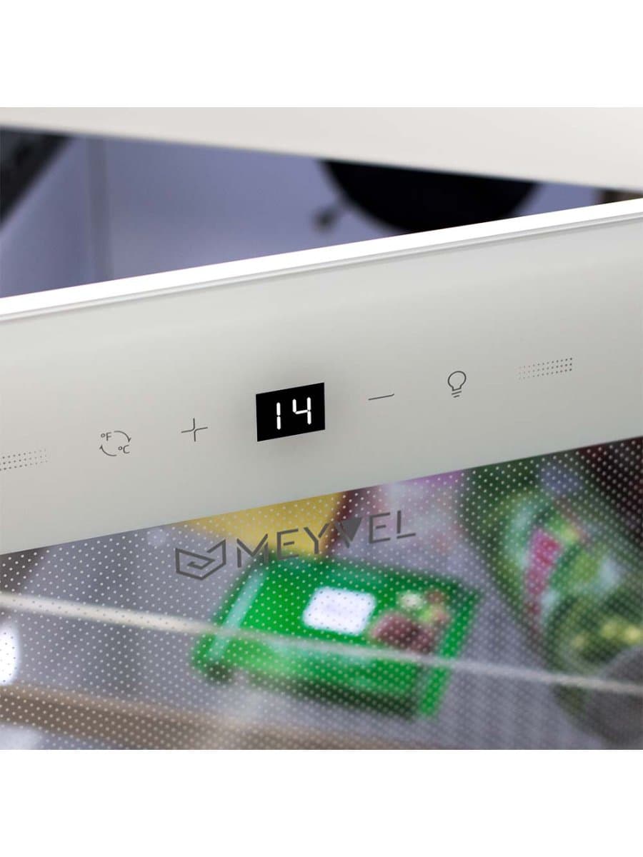 Холодильник для напитков и косметики MEYVEL MD71-White компрессорный отдельностоящий