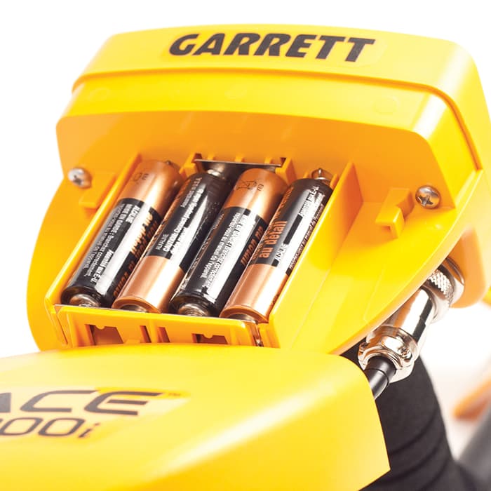 Грунтовый металлодетектор Garrett ACE 300i