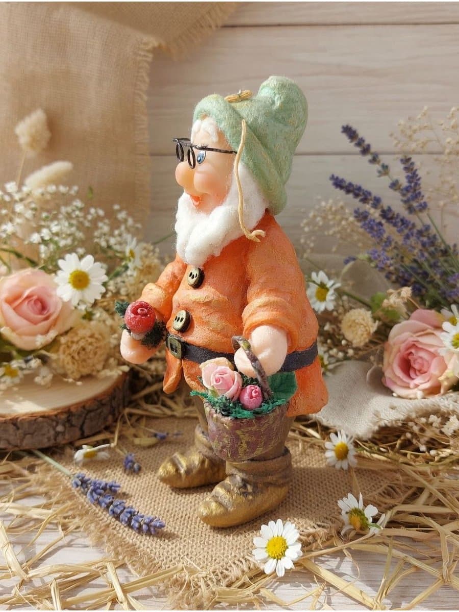 Ватная игрушка Гном, фигурка-статуэтка, кукла подвеска ручной работы