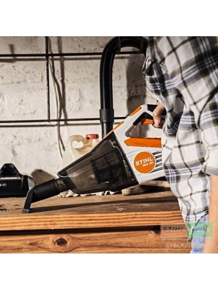 Аккумуляторный ручной пылесос STIHL SEA 20.0 SET