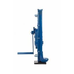 Домкрат реечный TOR ДР 16000, 16Т