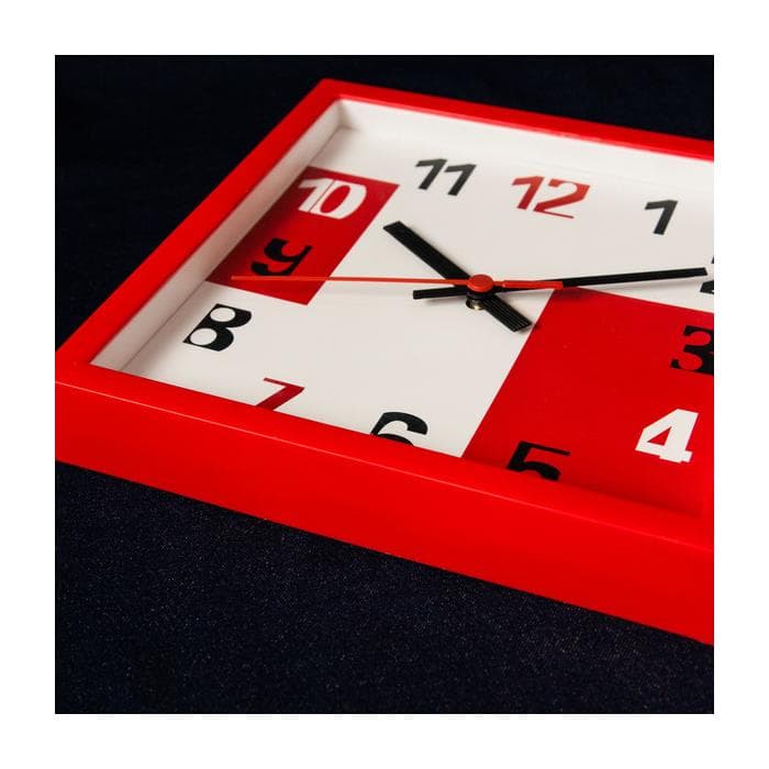 Настенные часы Салют ПЕ-А1-230