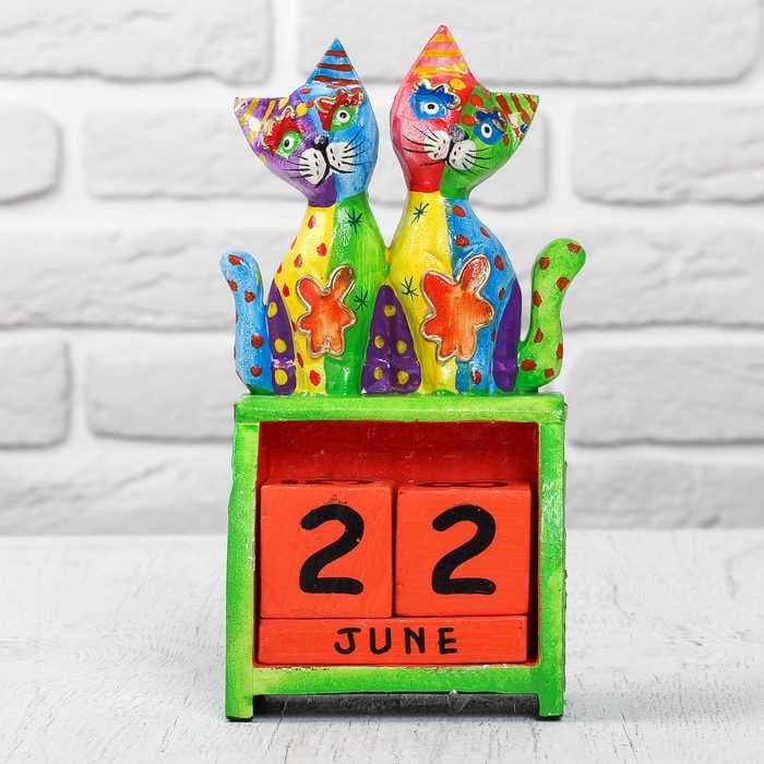 Деревянный календарь "Кошечки"11х6х22 см