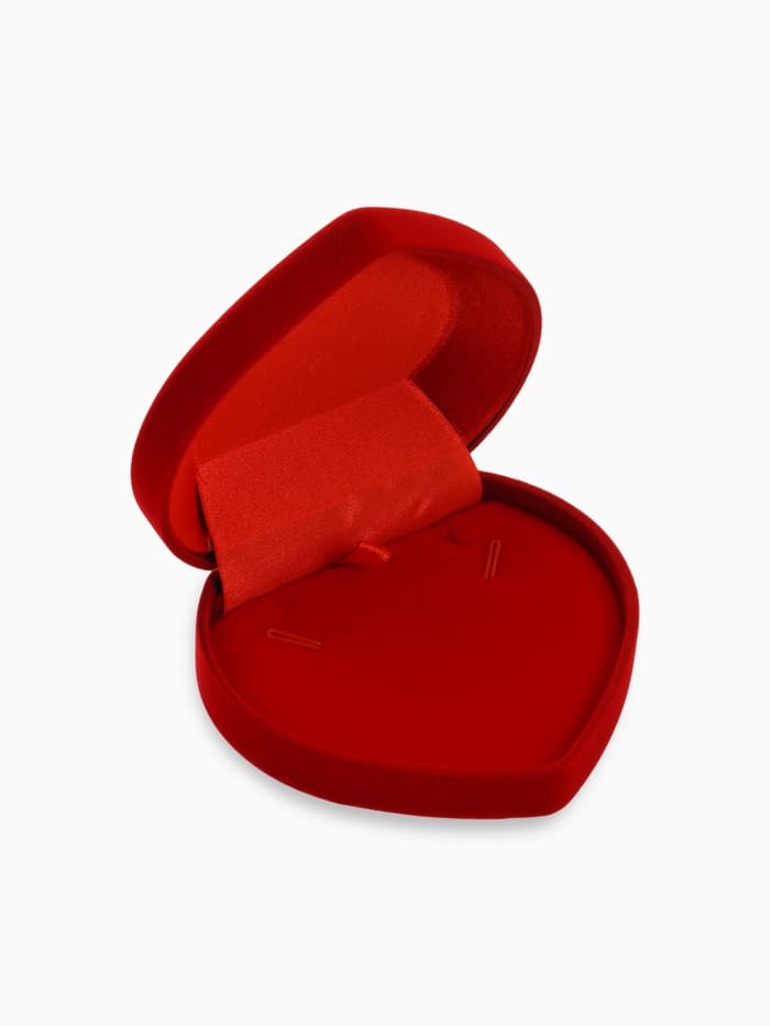 Футляр под набор украшений «Сердце», бархатный, 9×8.5 см, красный