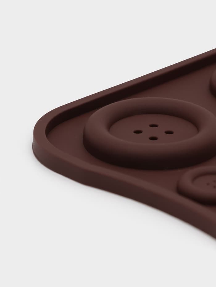 Форма для шоколада Доляна «Пуговки», силикон, 20.5×10 см, 19 ячеек, коричневая