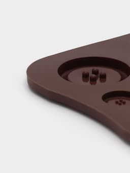 Форма для шоколада Доляна «Пуговки», силикон, 20.5×10 см, 19 ячеек, коричневая