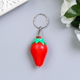 Фонарик брелок для ключей на кольце «Клубничка», светит, 3×5.5×3 см, МИКС