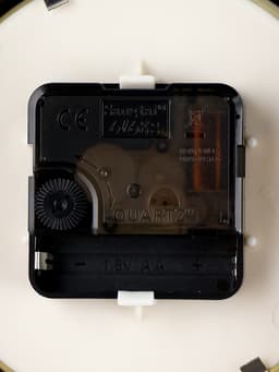 Часы настенные интерьерные Kensington station, двусторонние, на подвесе, бесшумные, плавный ход, d=12 см, от батареек 2×АА