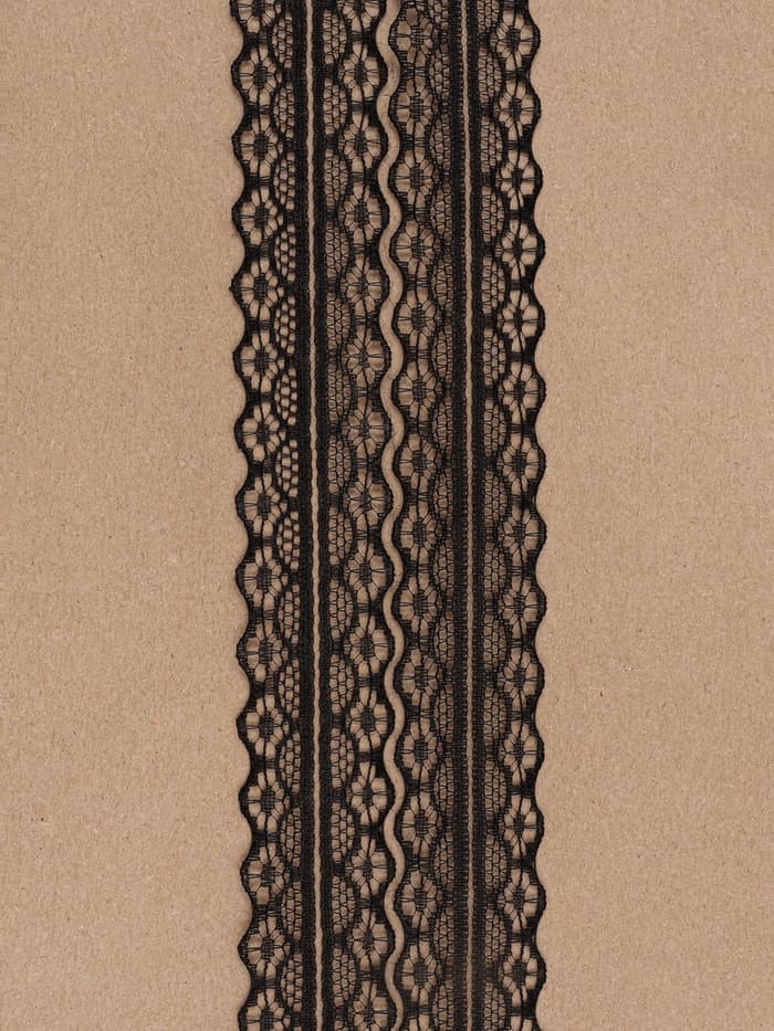 Кружево капроновое, 30 мм, 10±1 м, чёрное
