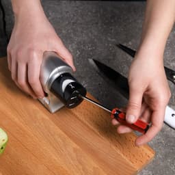 Ножеточка Luazon LTE-01, электрическая, для ножей/ножниц/отвёрток, 220 В, серая